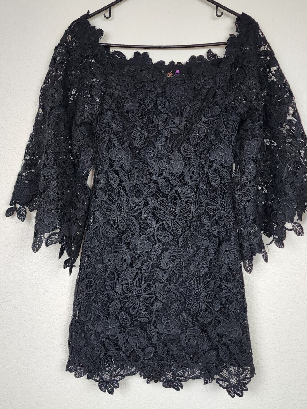 Free People $250 Lace Off Shoulder Size 4 Black Mini Dress
